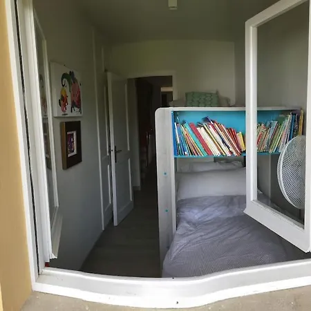 Apartment 2 Story, 5 Bedroom, 3 Bath Flat, Steps From The & Cliff Walk